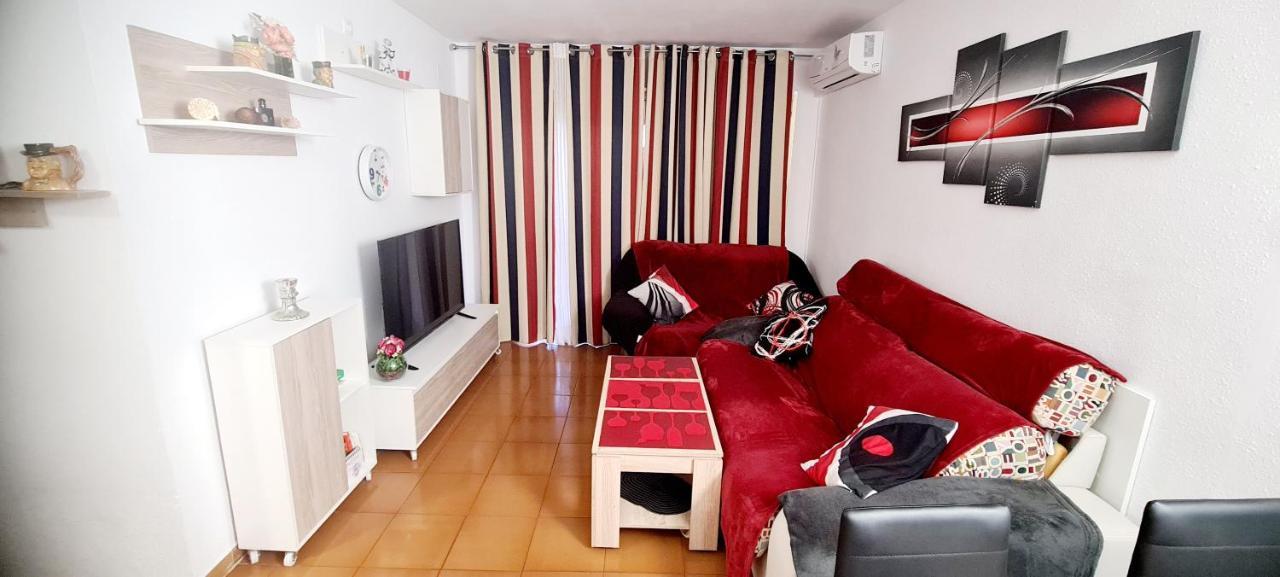 Apartment Center Salou Near Port Aventura Exterior photo