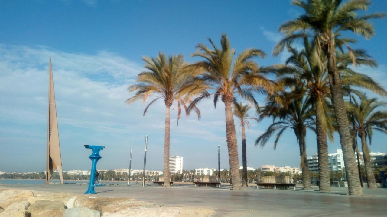 Apartment Center Salou Near Port Aventura Exterior photo